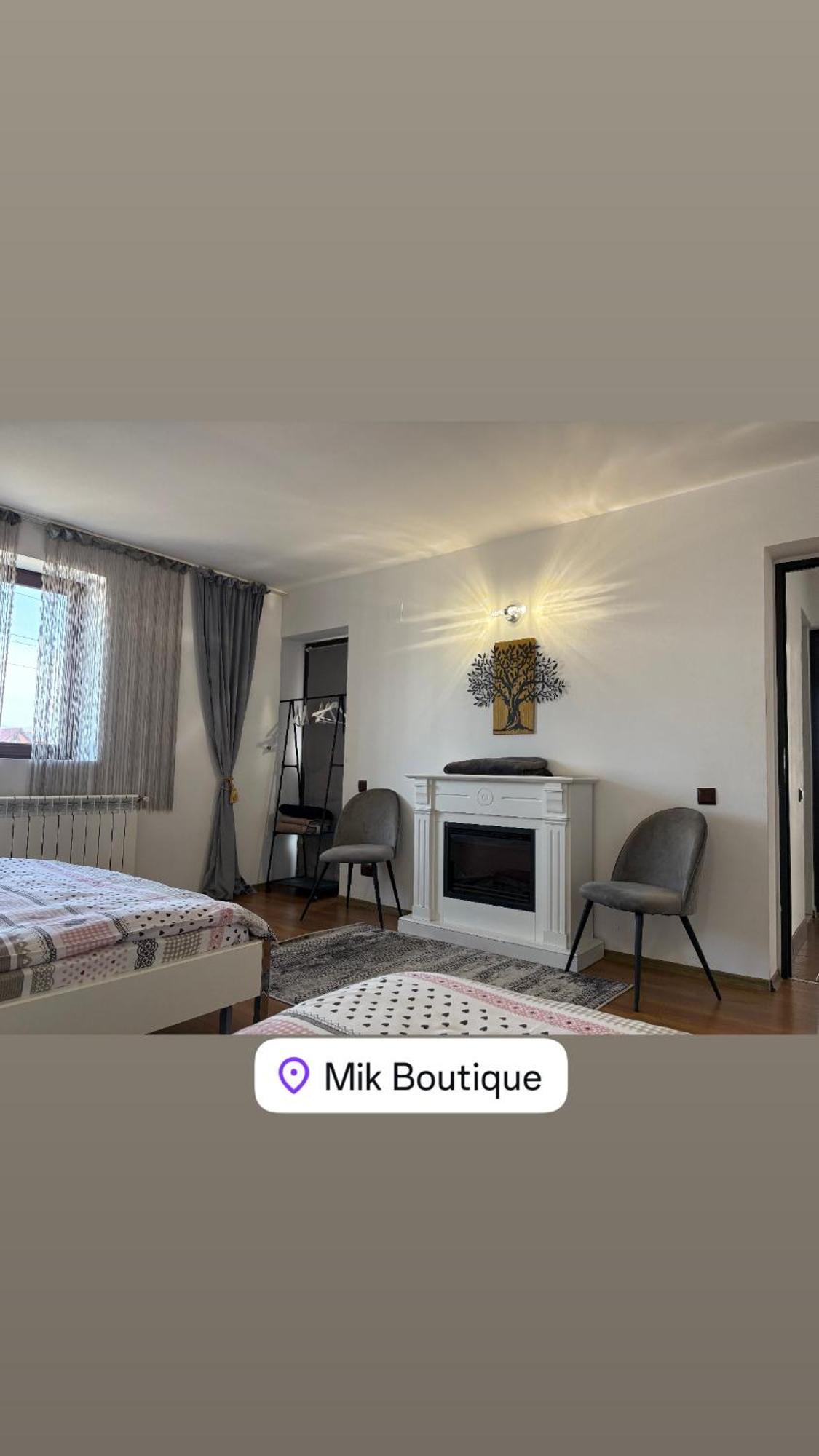 Vila Mik Guesthouse Sacele Exterior photo